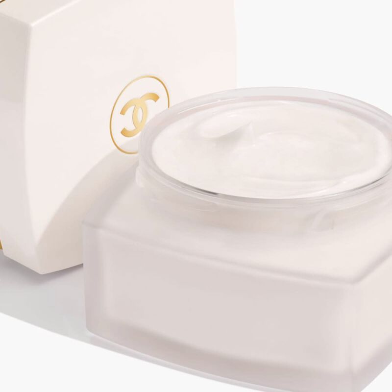 CHANEL COCO MADEMOISELLE SILKY BODY CREAM