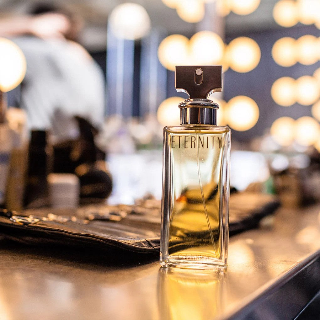 CALVIN KLEIN ETERNITY FOR WOMEN EAU DE PARFUM SPRAY