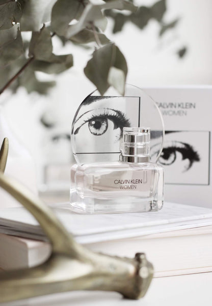 CALVIN KLEIN WOMEN EAU DE PARFUM SPRAY